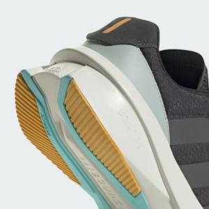 Giay Adidas Heawyn 'Carbon' ID9553