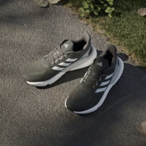 Giay Adidas Solarboost 5 'Black White' HP5664