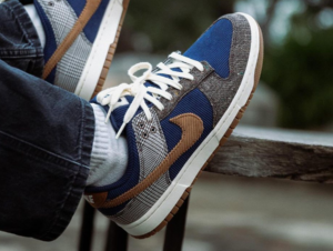 Giay Nike Dunk Low 'Tweed Midnight Navy Corduroy' FQ8746-410