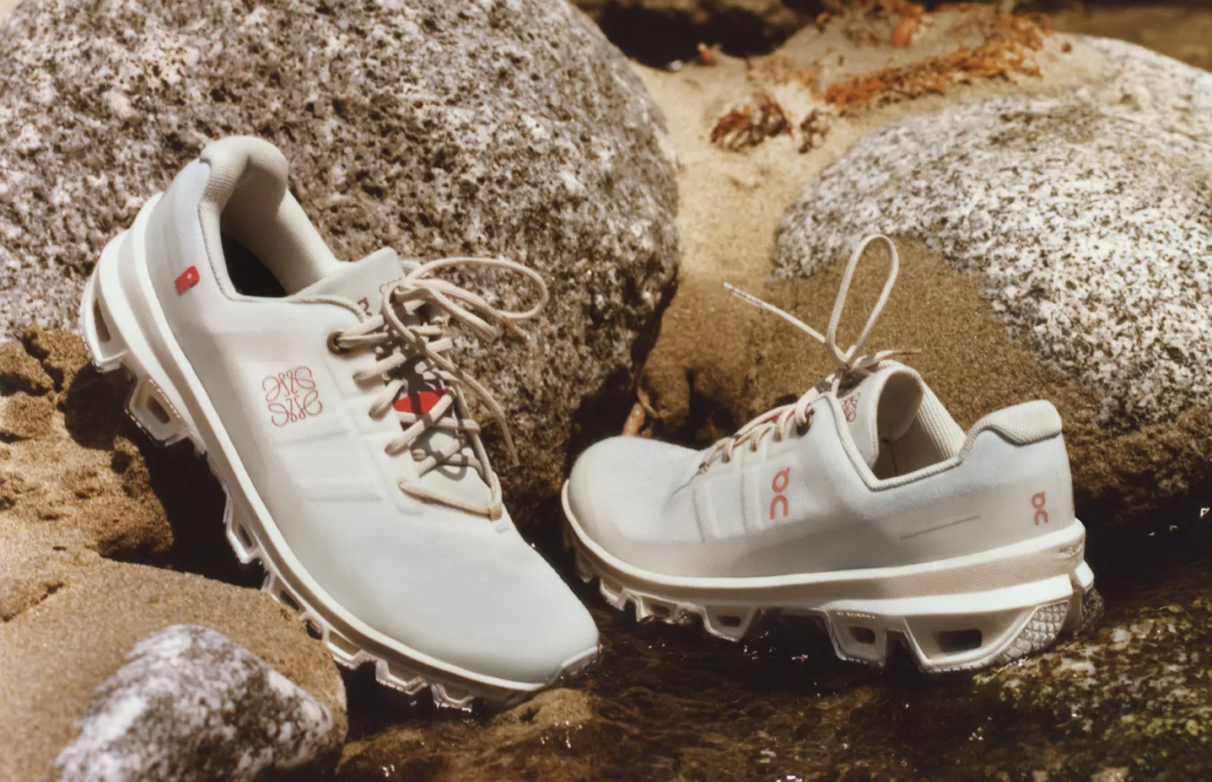 On Running  x  Loewe - Sự đột phá mới trong ngành giày chạy Hinh anh 6: On Running  x  Loewe - Su dot pha moi trong nganh giay chay