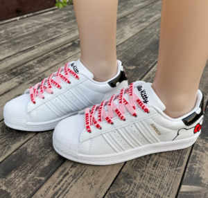 Giay Adidas Superstar x Hello Kitty 'White Multi' GW7168