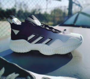 Giay Adidas Court Vision 3 'Black White' H67756