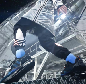 Giay Adidas ZX 2K Boost 'NASA Core Black' H03247