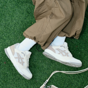 Giay Asics Gel Spotlyte Low 'Amor Aurum' 1203A396-020