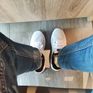 Giay Nike Metcon 8 'White Gold Suede' DO9328-100