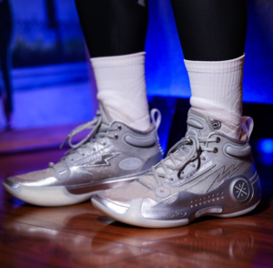 Giay Lining Way Of Wade 10 x AAPE '10th Anniversary' ABAS175-1