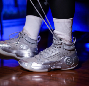 Giay Lining Way Of Wade 10 x AAPE '10th Anniversary' ABAS175-1