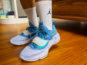 Giay Nike Zoom Freak 3 EP 'Freezing Time' DA0695-401