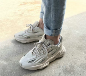 Giay Adidas Ozweego Celox 'Bliss' GZ5231