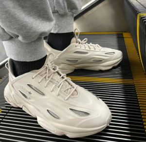 Giay Adidas Ozweego Celox 'Bliss' GZ5231