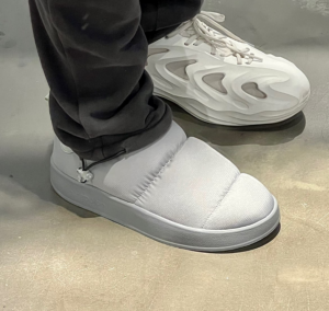 Giay Adidas Originals Puffylette 'Charcoal' GW9482