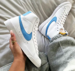 Giay Nike Blazer Mid ’77 'University Blue' DQ4124‑101