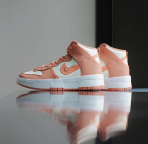 Giay Nike Dunk High Up 'Crimson Bliss' DH3718-107