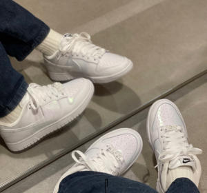 Giay Nike Dunk Low ‘Just Do It’ FD8683-100