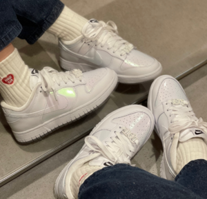 Giay Nike Dunk Low ‘Just Do It’ FD8683-100