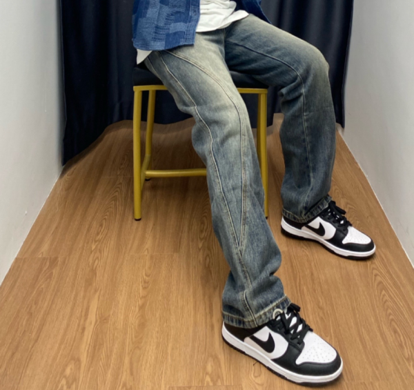 Giay Nike Dunk Mid ‘Panda’ FQ8784-100