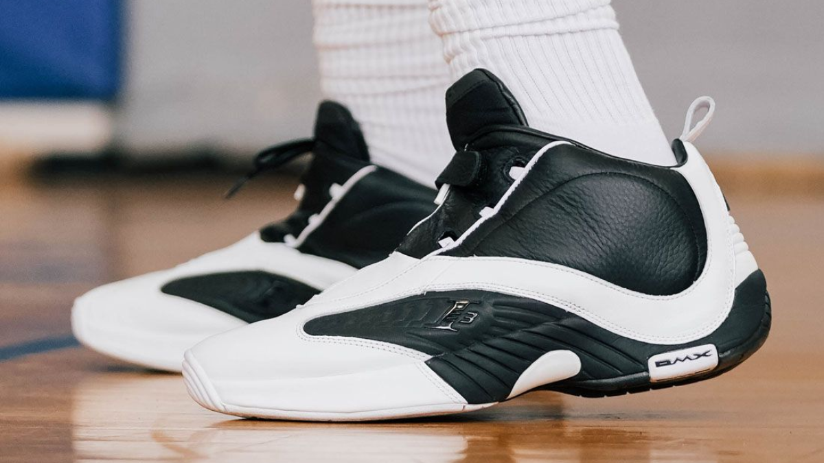 Hinh anh 12: Nhung doi sneaker tuyet nhat tai NBA Final tu nam 1987 (Phan 1)