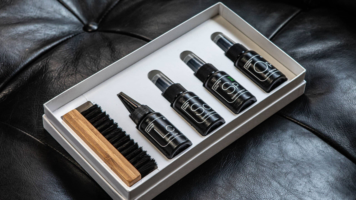 Hinh anh 1: Nghe thuat "tre hoa" doi giay cua ban voi Sneaker LAB