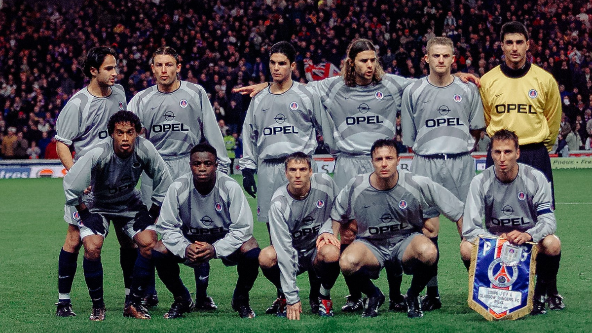 Hinh anh 2: Top 12 chiec ao dau PSG dep nhat moi thoi dai (Phan 2)