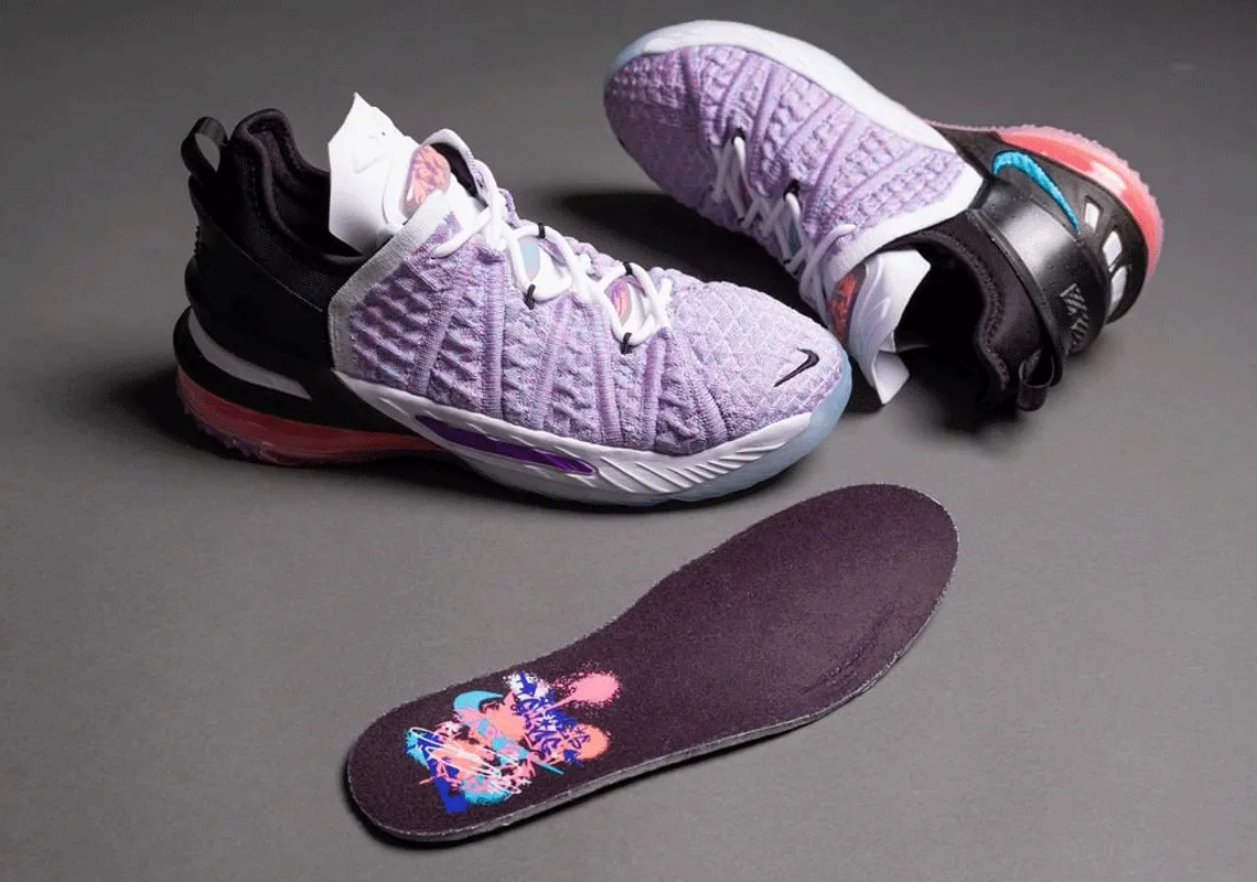 Top 5 phối màu Lebron 18 bạn nên sở hữu ngay hôm nay Hinh anh 3: Top 5 phoi mau Lebron 18 ban nen so huu ngay hom nay