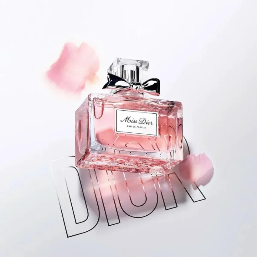 Hinh anh 4: Top 9 chai nuoc hoa quyet ru nhat danh cho cac co gai cua Dior