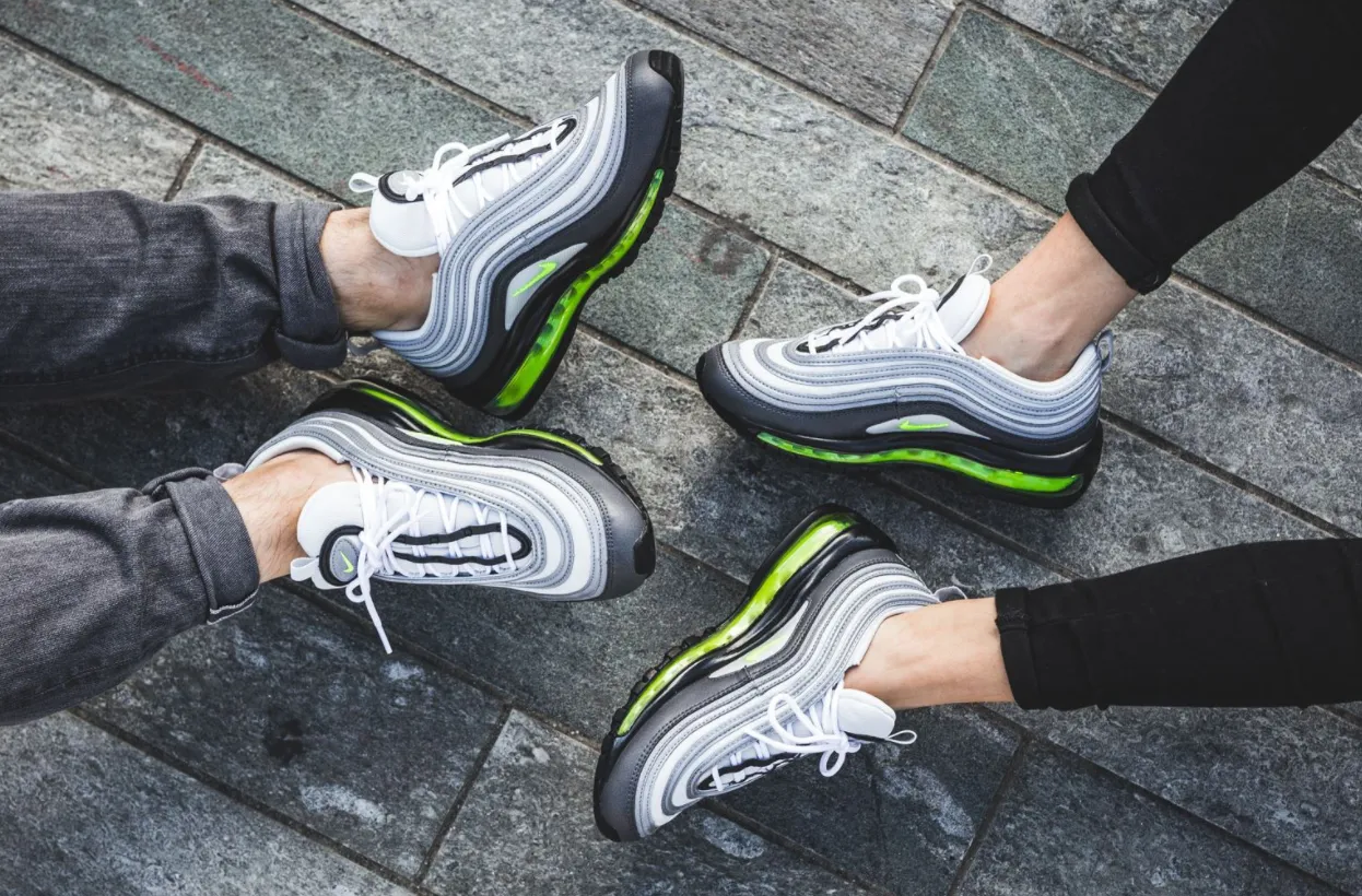 Top những phối màu Air Max 97 đẹp nhất trong năm 2023 Hinh anh 5: Top nhung phoi mau Air Max 97 dep nhat trong nam 2023