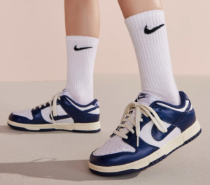 Giay Nike Dunk Low PRM 'Vintage Navy' FN7197-100