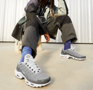 Giay Nike Air Max Plus 'Flat Pewter' DV7665-002