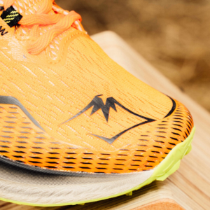 Giay Asics Fujilite 4 'Bright Orange' 1011B698-800