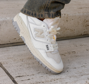 Giay New Balance 550 'White Timberwolf' BB550PWG