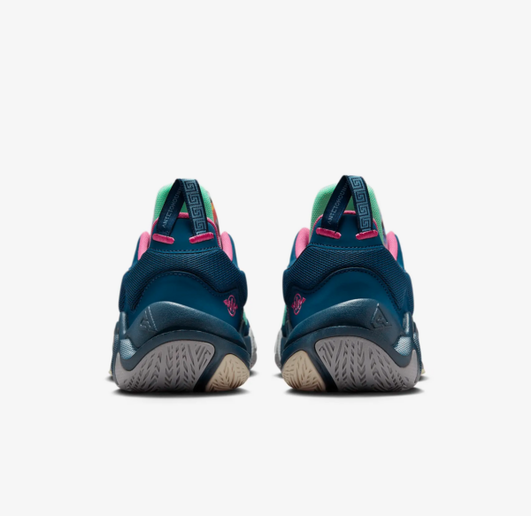 Giay Nike Giannis Immortality 2 SE GS 'Floral' FD0213-400