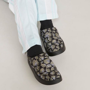 Giay Adidas Originals Puffylette 'Black Floral' GX4646