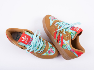 Giay Adidas Rivalry x Unheardof Low 'Mom's Ugly Couch Mesa' IG8453