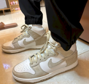 Giay Nike Dunk High 'Tan Suede White' DQ7679-001