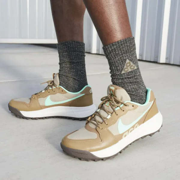 Giay Nike ACG Lowcates 'Limestone' DX2256-200