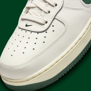 Giay Nike Air Force 1 Low 'Sail Green' FV0392-100
