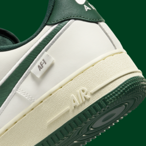 Giay Nike Air Force 1 Low 'Sail Green' FV0392-100