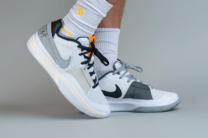 Giay Nike Ja 1 'Light Smoke Grey' DR8785-100