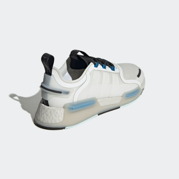 Giay Adidas NMD V3 'Crystal White' GX2086