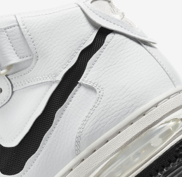 Giay Nike Air Force 1 Mid Evo 'White Black' FB1374-101