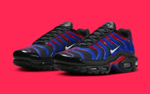 Giay Nike Air Max Plus 'Spider Man' FN7805-001