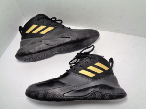 Giay Adidas OwnTheGame 'Black Matte Gold' FW4562