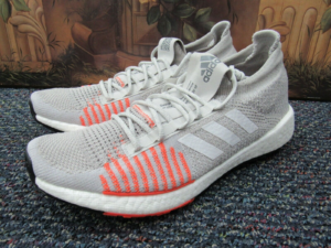 Giay Adidas PulseBoost HD 'Grey Coral' FU7342