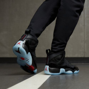 Giay Nike Air Jordan Jumpman Two Trey 'Black University Red' DO1925-003