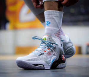 Giay Lining Wade Fission 8 'Moment' ABPT029-5