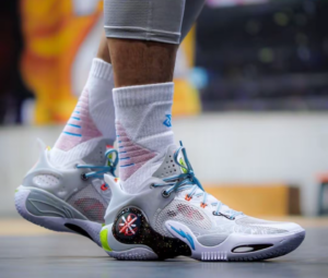 Giay Lining Wade Fission 8 'Moment' ABPT029-5