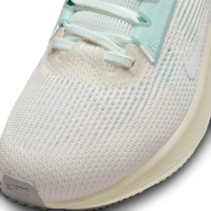 Giay Nike Air Zoom Pegasus 40 Premium 'Phantom Jade Ice' FN7629-030