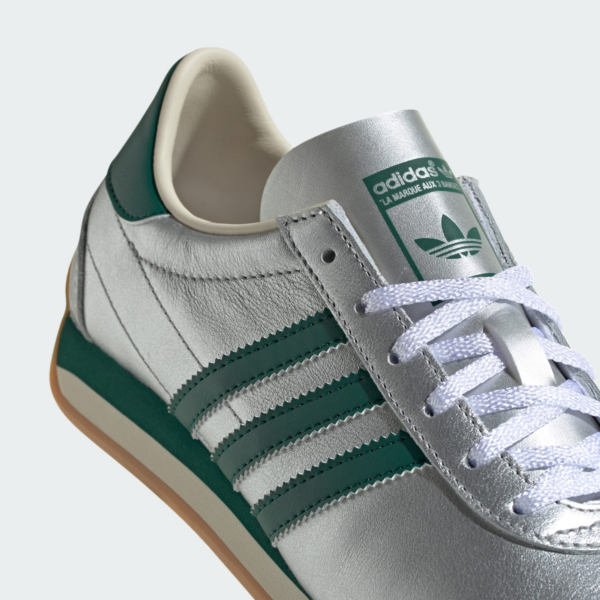 Giay Adidas Originals Country OG 'Silver Metallic' IE8412