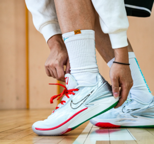 Giay Nike Air Zoom GT Cut 2 EP 'Christmas' DJ6013-008