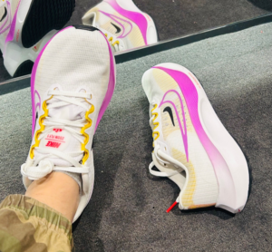 Giay Nike Zoom Fly 5 'Vivid Sulfur' DM8974-100